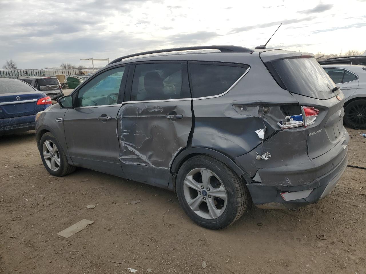 Image 2 of 2014 FORD ESCAPE SE 2014 with VIN 1FMCU9G92EUD10690