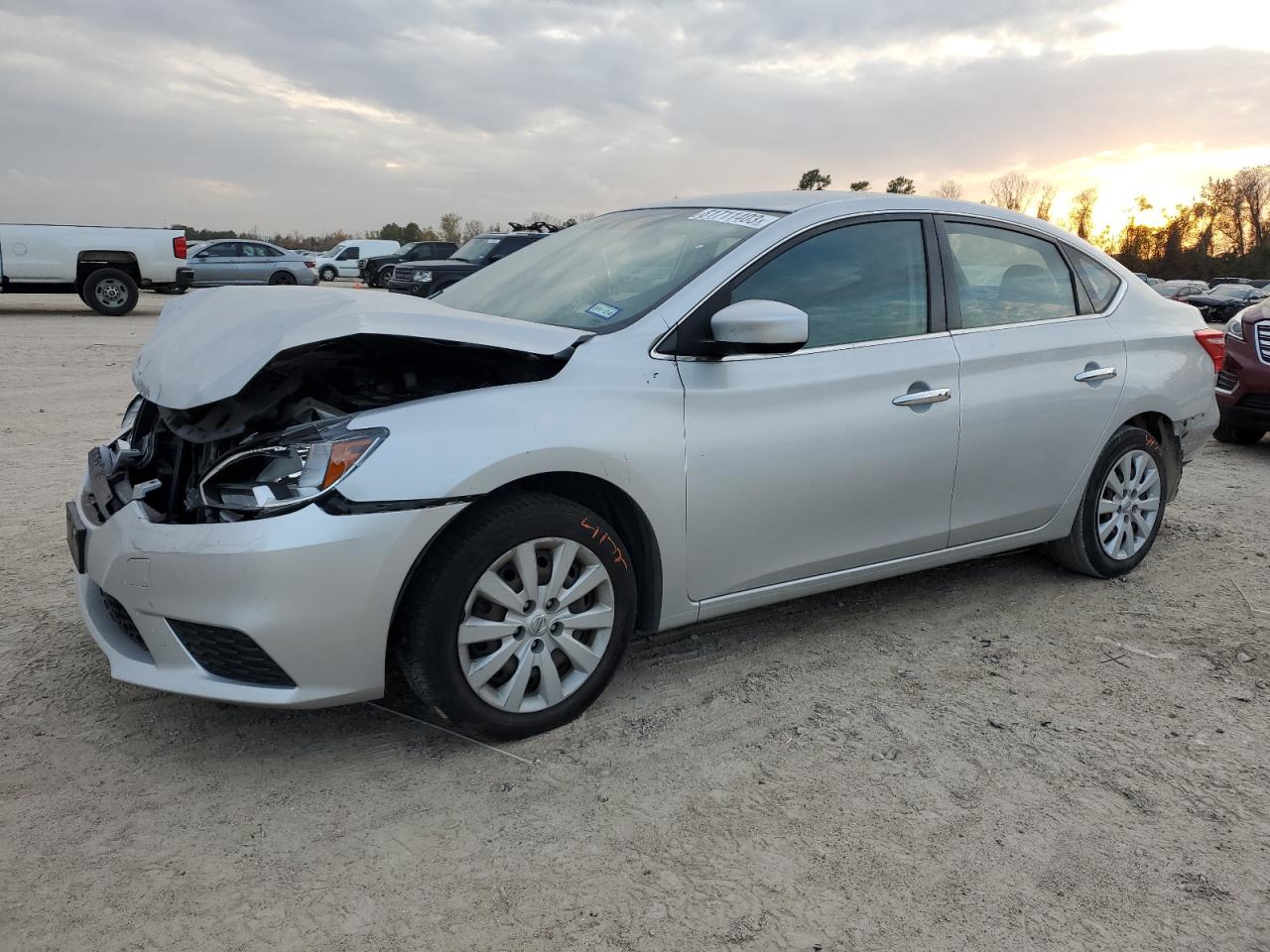 Obraz 1 z 2017 NISSAN SENTRA S 2017 z VIN 3N1AB7AP8HY285988