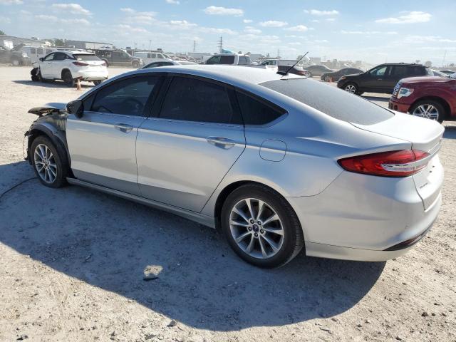 Image 2 of 2017 FORD FUSION SE 2017 with VIN 3FA6P0HD7HR154770