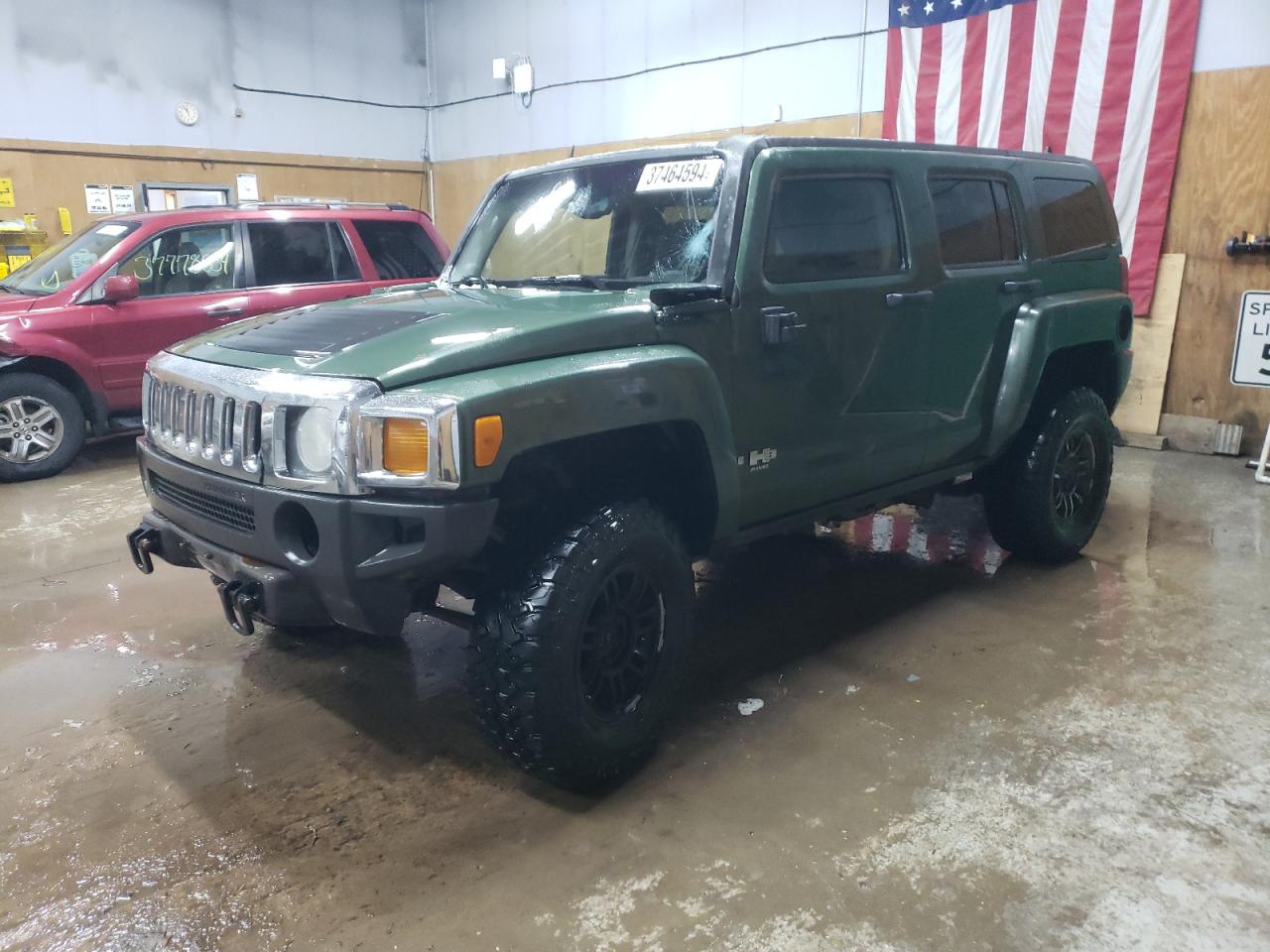 Image 1 of 2006 HUMMER H3  2006 with VIN 5GTDN136X68107309