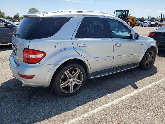 Obraz 3 z 2009 MERCEDES-BENZ ML 63 AMG 2009 z VIN 4JGBB77E19A481182