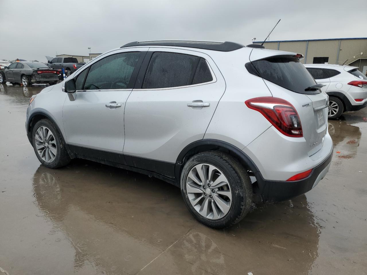 Изображение 2 2018 BUICK ENCORE PREFERRED 2018 с VIN KL4CJASB1JB620435