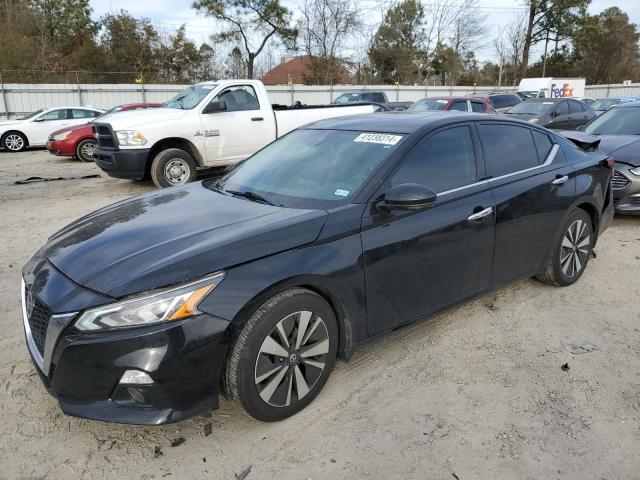 Image 1 of 2020 NISSAN ALTIMA SV 2020 with VIN 1N4BL4DV0LC256645