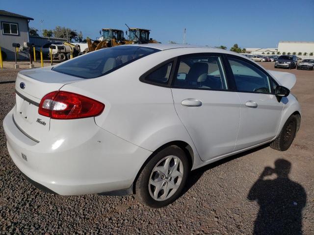 Image 3 of 2013 FORD FIESTA S 2013 with VIN 3FADP4AJ3DM226635