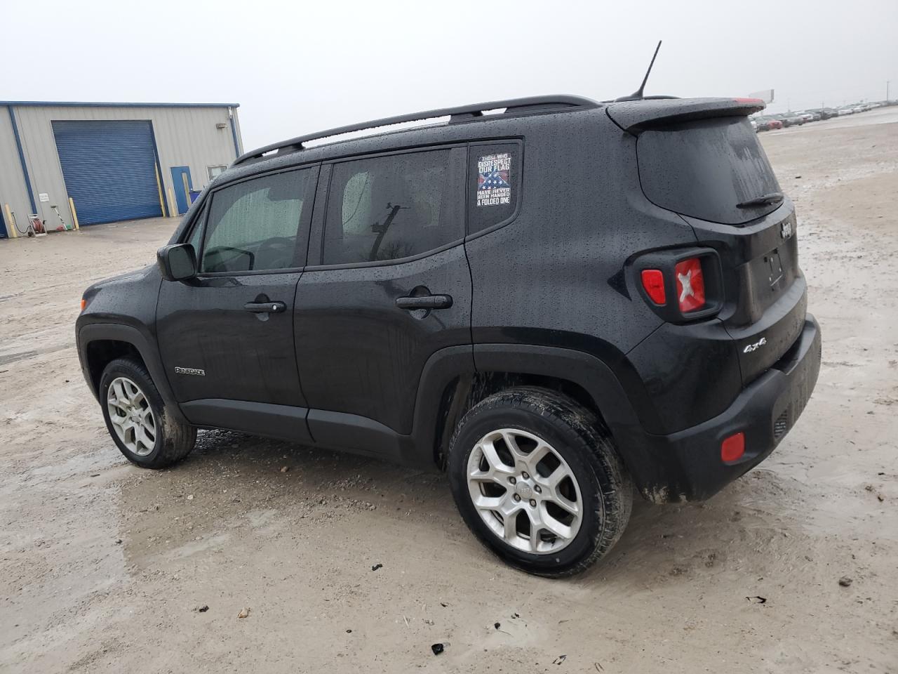 Изображение 2 2017 JEEP RENEGADE LATITUDE 2017 с VIN ZACCJBBB0HPE86223