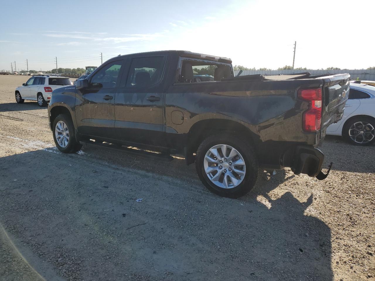 Obraz 2 z 2023 CHEVROLET SILVERADO C1500 CUSTOM 2023 z VIN 3GCPABEK3PG104988