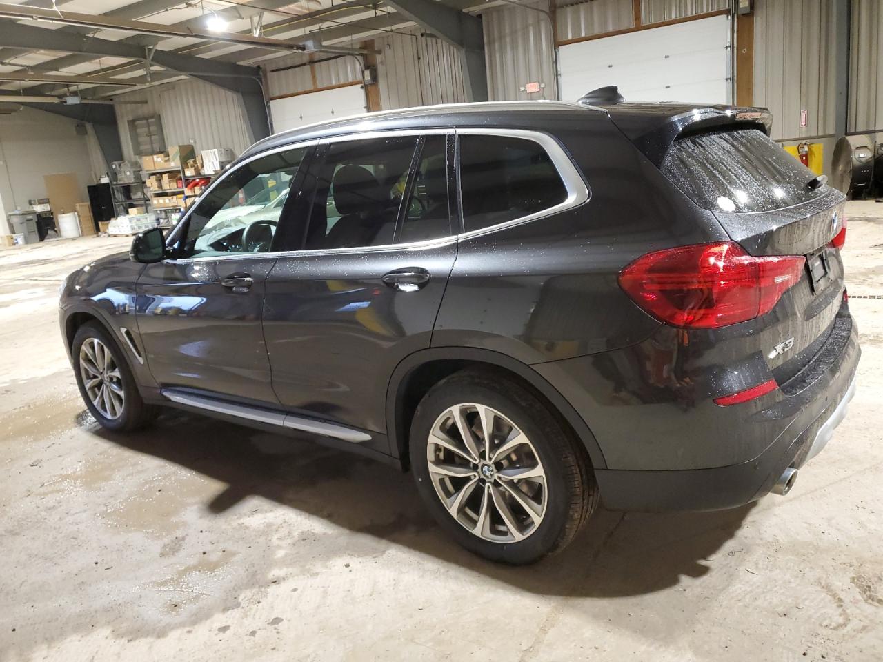Obraz 2 z 2019 BMW X3 XDRIVE30I 2019 z VIN 5UXTR9C51KLE13241