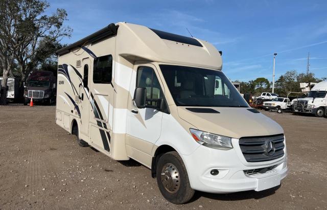Image 1 of 2019 MERCEDES-BENZ SPRINTER 3500/4500 2019 with VIN WDAPF4CD7KN026848