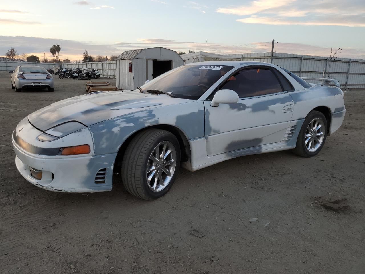 Obraz 1 z 1992 MITSUBISHI 3000 GT SL 1992 z VIN JA3XD64B5NY059389