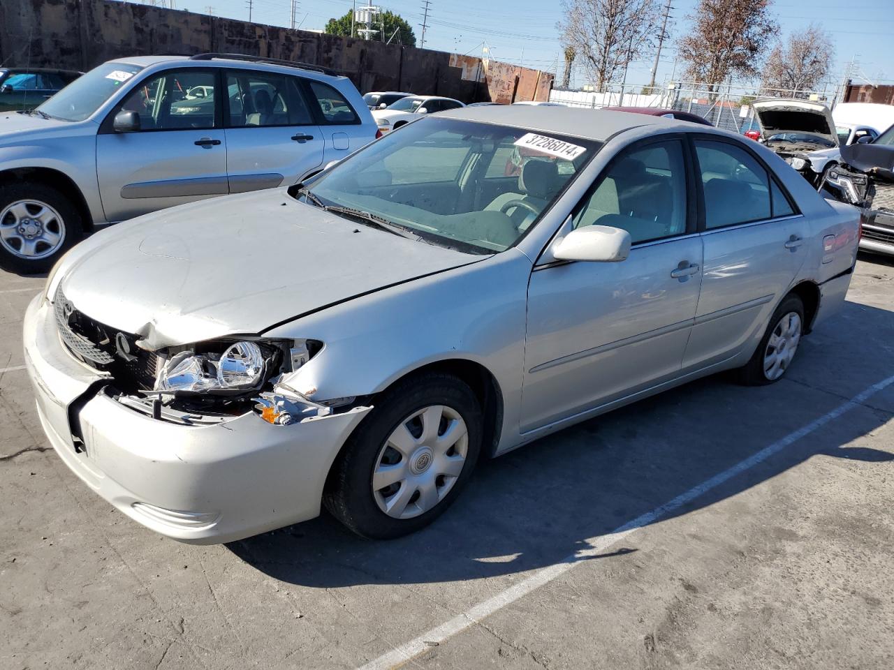 2004 TOYOTA CAMRY LE 2004 image