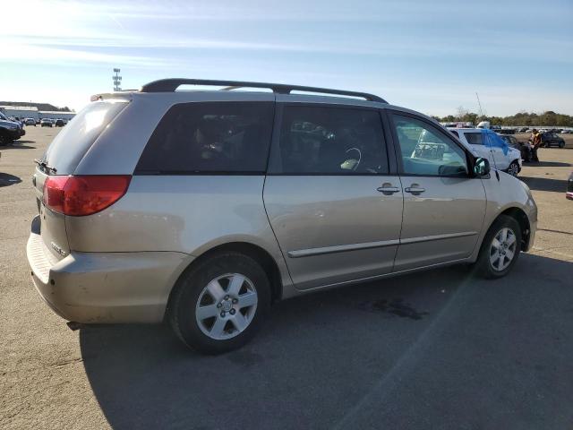 Obraz 3 z 2010 TOYOTA SIENNA CE 2010 z VIN 5TDKK4CC3AS291091
