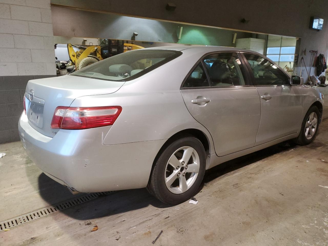 Obraz 3 z 2007 TOYOTA CAMRY LE 2007 z VIN 4T1BK46K17U045417
