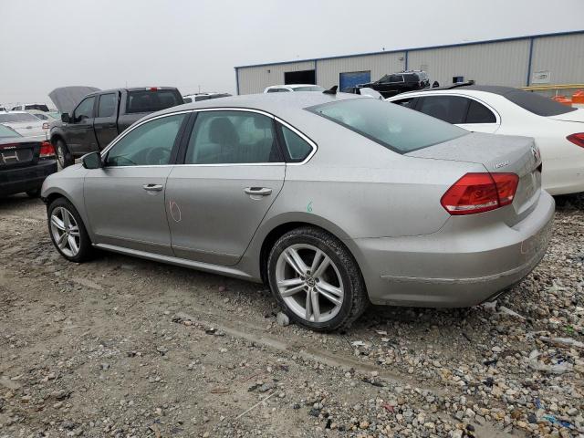 Obraz 2 z 2014 VOLKSWAGEN PASSAT SEL 2014 z VIN 1VWCN7A35EC067518