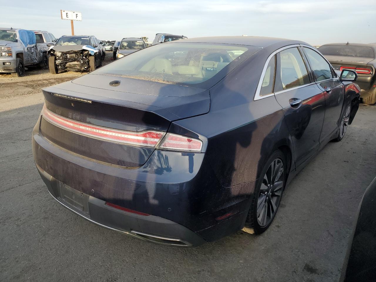 Obraz 3 z 2017 LINCOLN MKZ HYBRID RESERVE 2017 z VIN 3LN6L5MUXHR611799