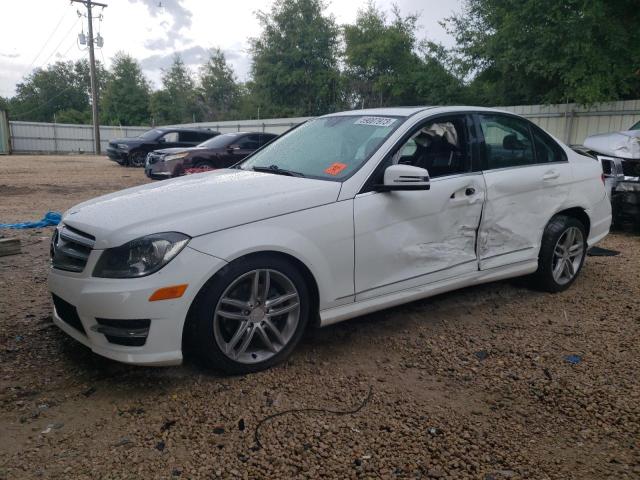 Image 1 of 2013 MERCEDES-BENZ C 250 2013 with VIN WDDGF4HB2DA784987