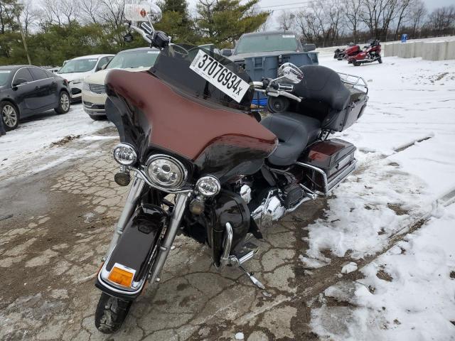 Obraz 2 z 2011 HARLEY-DAVIDSON FLHTCU  2011 z VIN 1HD1FC415BB624616