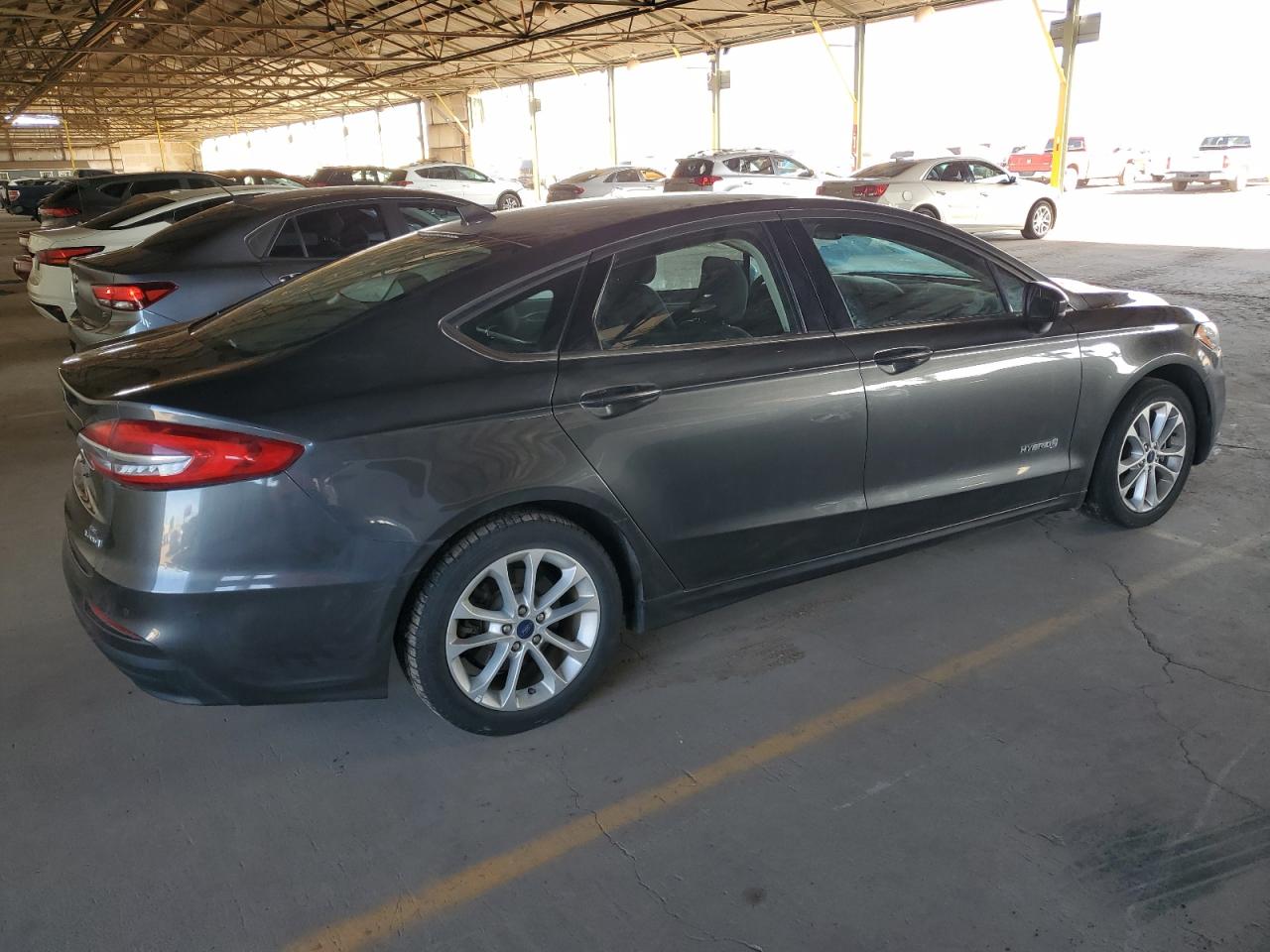 Изображение 3 2019 FORD FUSION SE 2019 с VIN 3FA6P0LU9KR106685