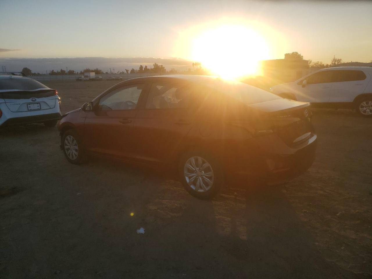 Image 2 of 2019 HYUNDAI ACCENT SE 2019 with VIN 3KPC24A35KE040995