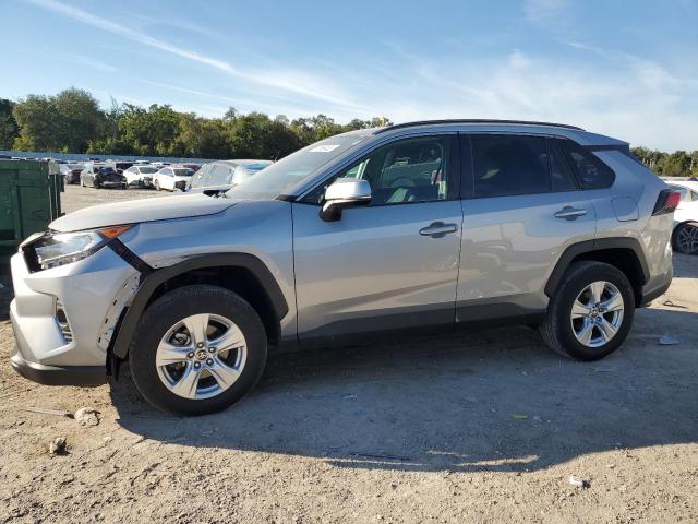2021 TOYOTA RAV4 XLE 2021 image
