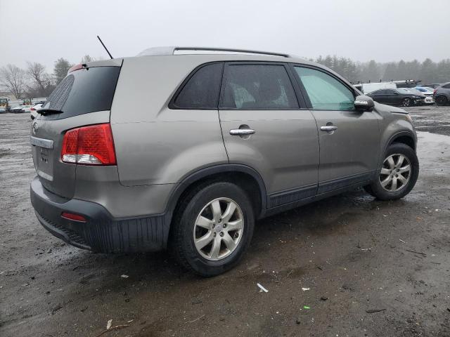 Obraz 3 z 2013 KIA SORENTO LX 2013 z VIN 5XYKT3A62DG423005