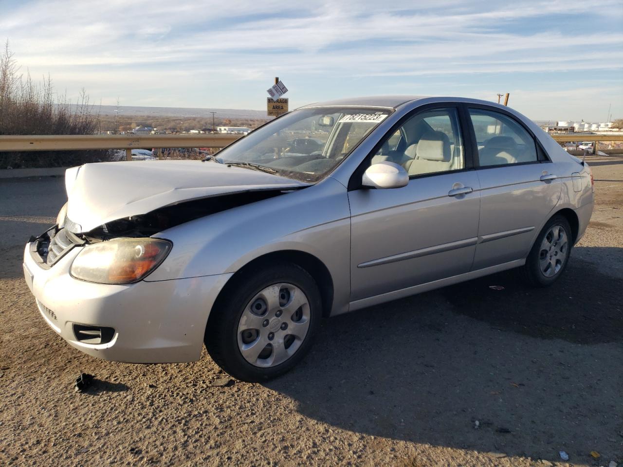 Obraz 1 z 2009 KIA SPECTRA EX 2009 z VIN KNAFE221095614427