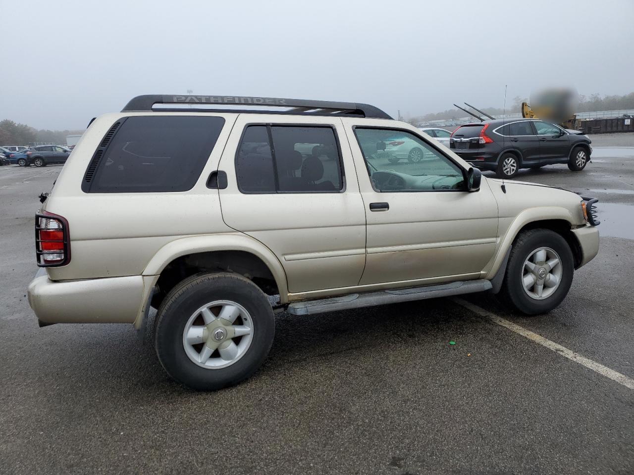 Image 3 of 2002 NISSAN PATHFINDER LE 2002 with VIN JN8DR09Y42W717571