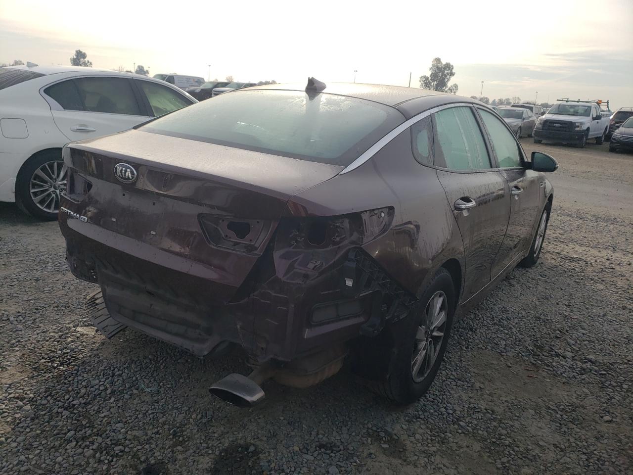 Image 3 of 2018 KIA OPTIMA LX 2018 with VIN 5XXGT4L32JG199491