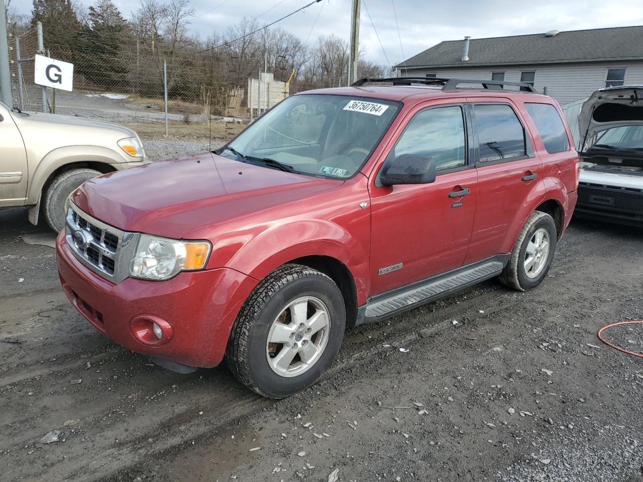 Image 1 of 2008 FORD ESCAPE XLT 2008 with VIN 1FMCU93148KB27887