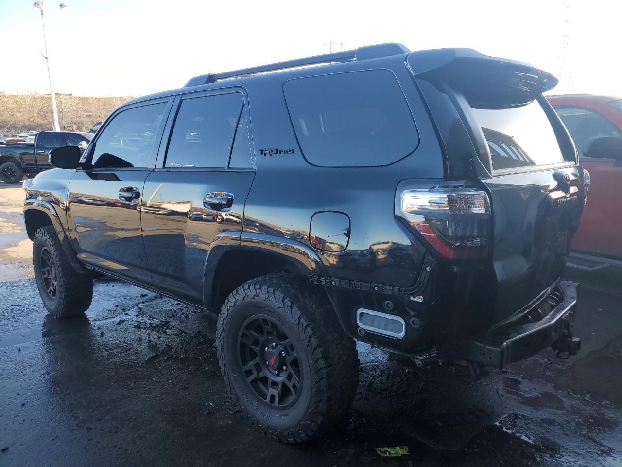 Obraz 2 z 2018 TOYOTA 4RUNNER SR5/SR5 PREMIUM 2018 z VIN JTEBU5JR6J5582452