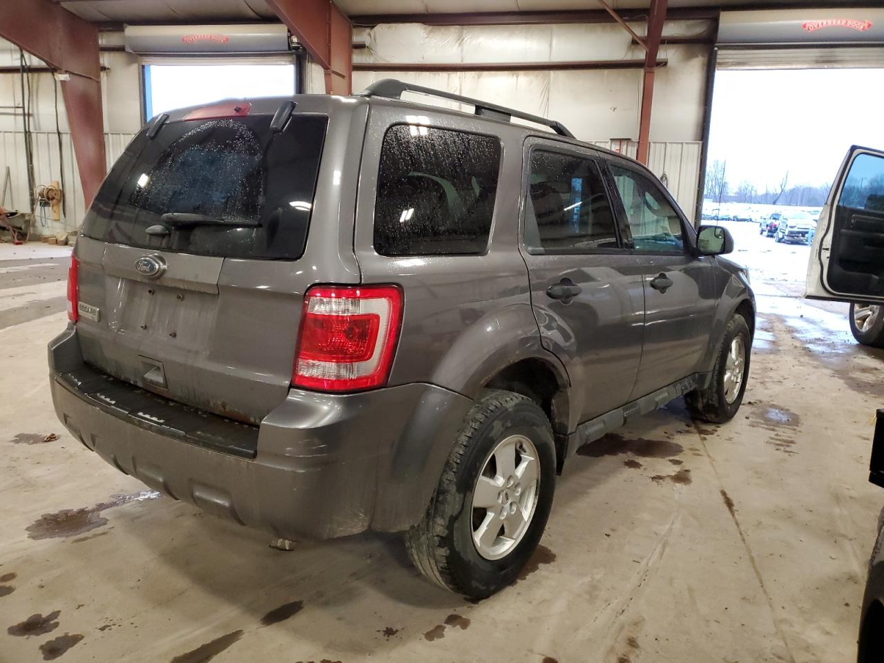 Image 3 of 2012 FORD ESCAPE XLT 2012 with VIN 1FMCU0D72CKB02655