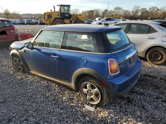 Image 2 of 2007 MINI COOPER  2007 with VIN WMWMF33517TT53037