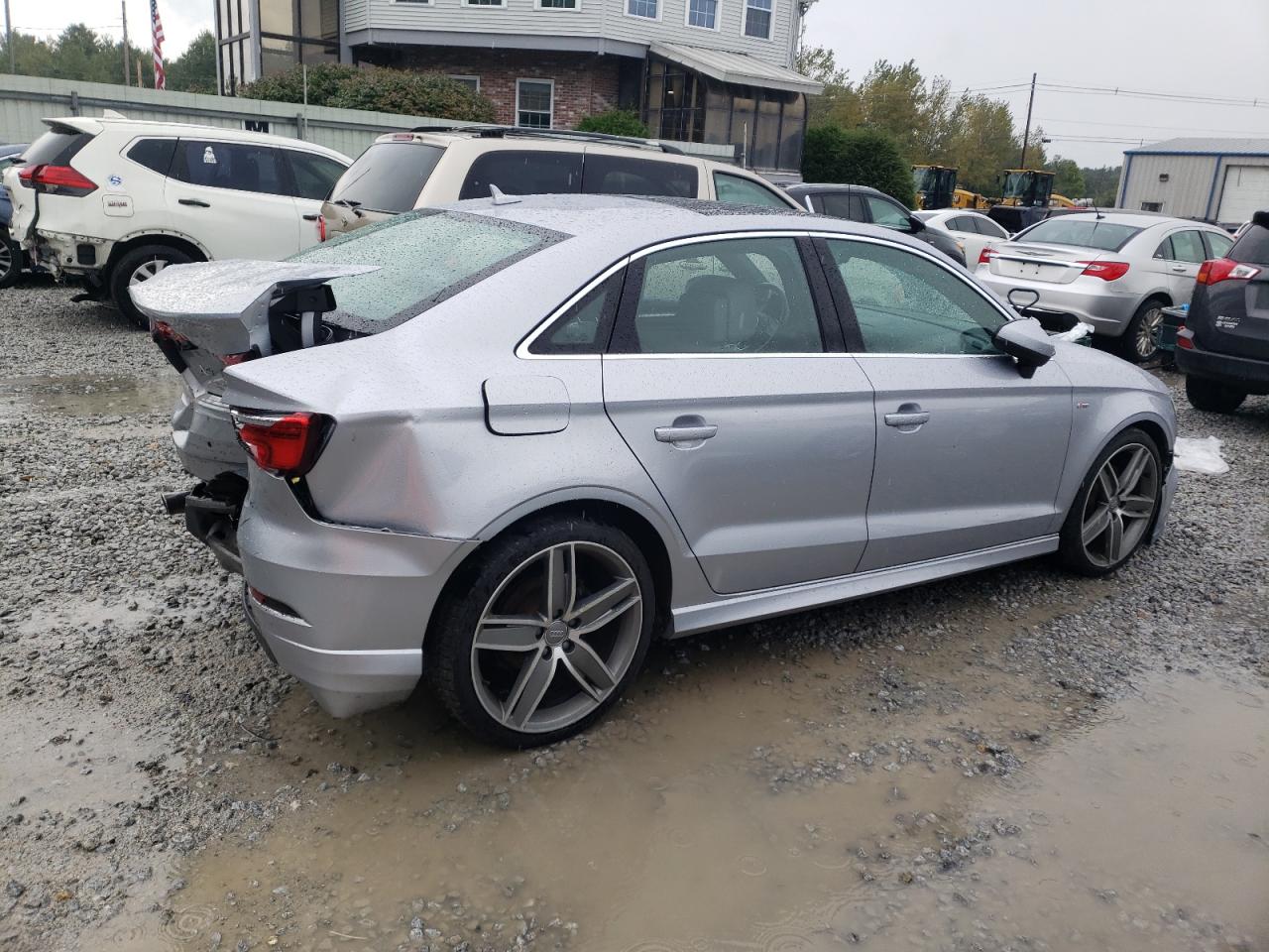 Obraz 3 z 2018 AUDI A3 PREMIUM PLUS 2018 z VIN WAUJ8GFF7J1084571