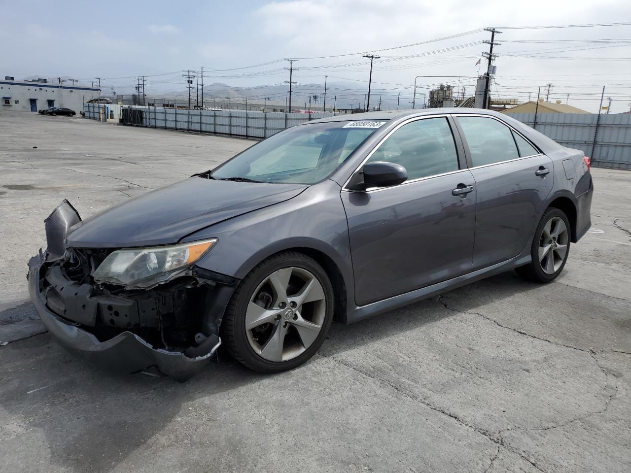 Obraz 1 z 2014 TOYOTA CAMRY L 2014 z VIN 4T1BF1FK5EU845198