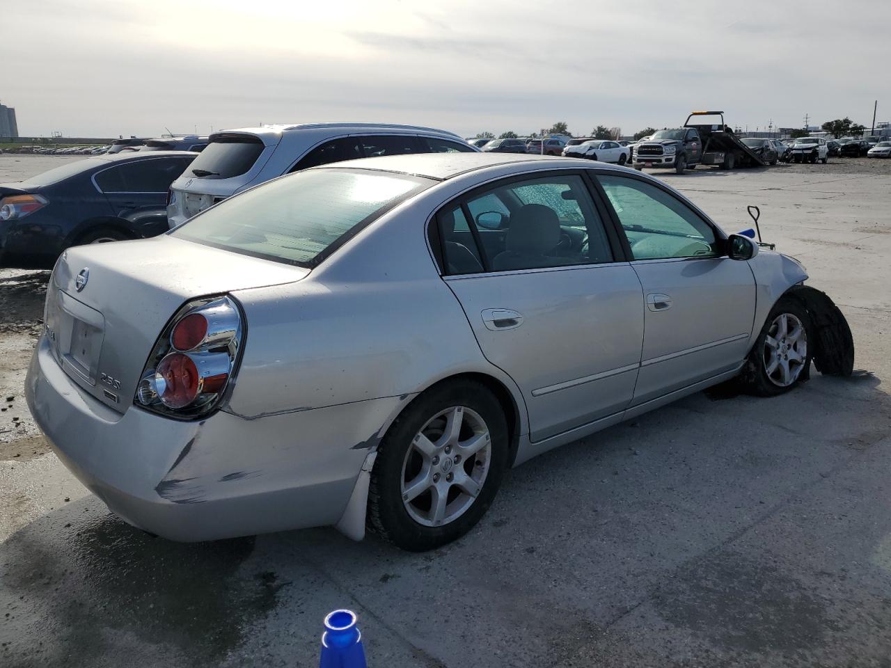 Image 3 of 2006 NISSAN ALTIMA S 2006 with VIN 1N4AL11D26N434196