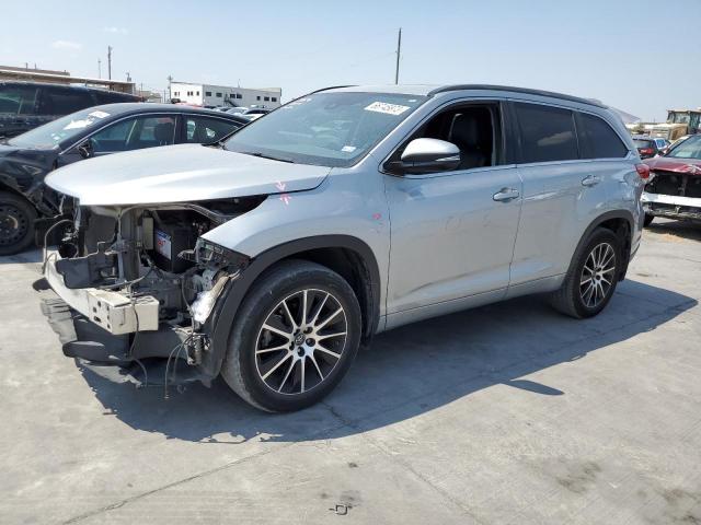 2017 TOYOTA HIGHLANDER SE 2017 image