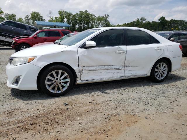 Image 1 of 2014 TOYOTA CAMRY SE 2014 with VIN 4T1BK1FKXEU548651