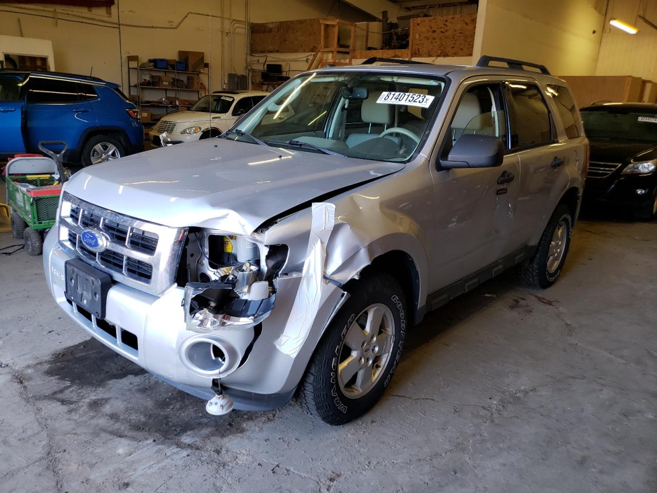 Изображение 1 2011 FORD ESCAPE XLT 2011 с VIN 1FMCU0D77BKC17766