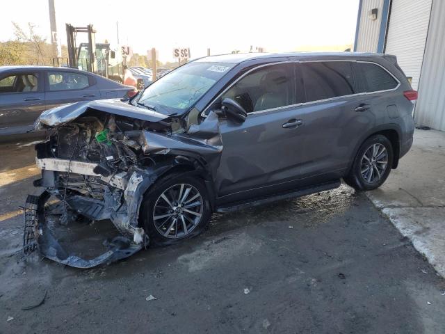 Image 1 of 2017 TOYOTA HIGHLANDER SE 2017 with VIN 5TDJZRFH2HS440421