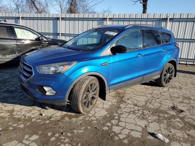Image 1 of 2017 FORD ESCAPE SE 2017 with VIN 1FMCU9GD7HUE04167