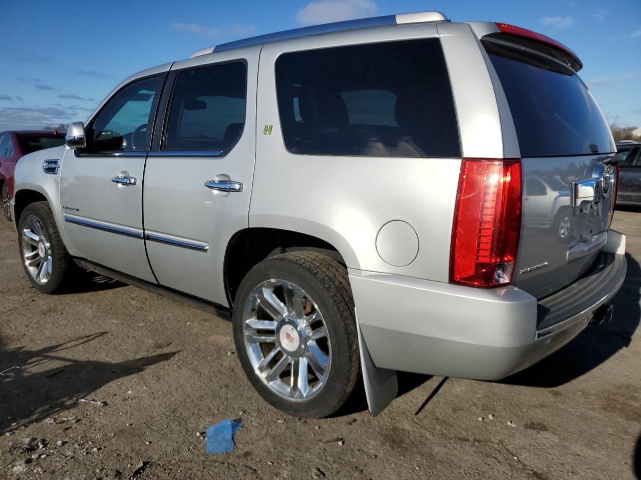 Image 2 of 2011 CADILLAC ESCALADE PLATINUM HYBRID 2011 with VIN 1GYS4FEJ6BR303441