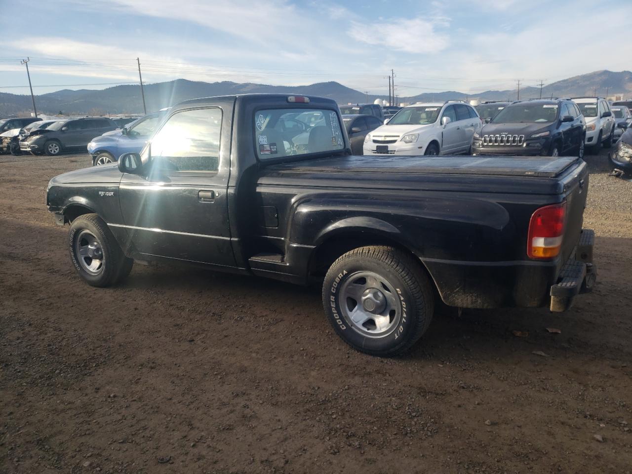 Image 2 of 1995 FORD RANGER  1995 with VIN 1FTCR10AXSPA94965