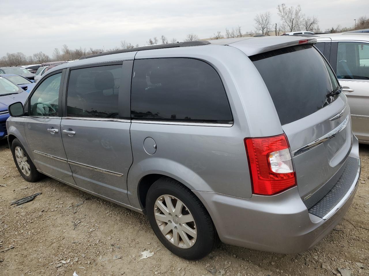 Image 2 of Chrysler Town & Country Touring 2014 with VIN 2C4RC1BG8ER383343