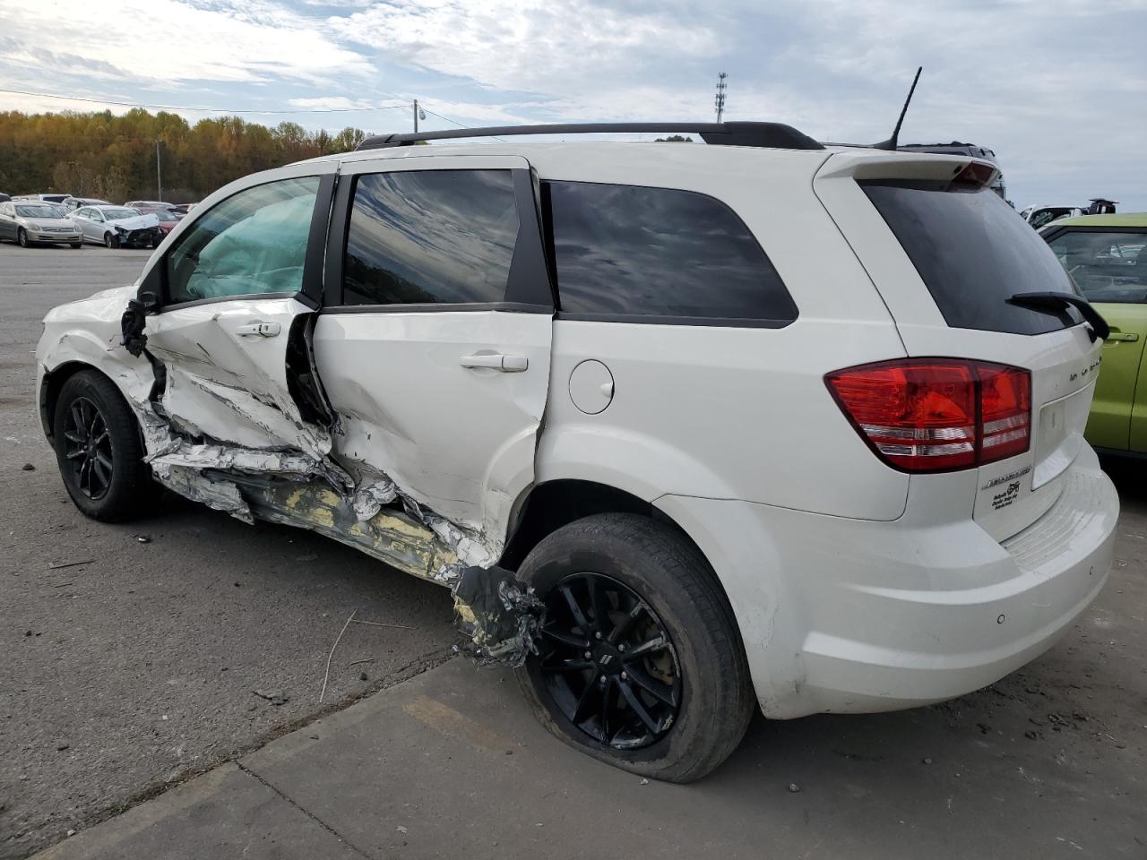 Изображение 2 2020 DODGE JOURNEY SE 2020 с VIN 3C4PDCAB7LT276008