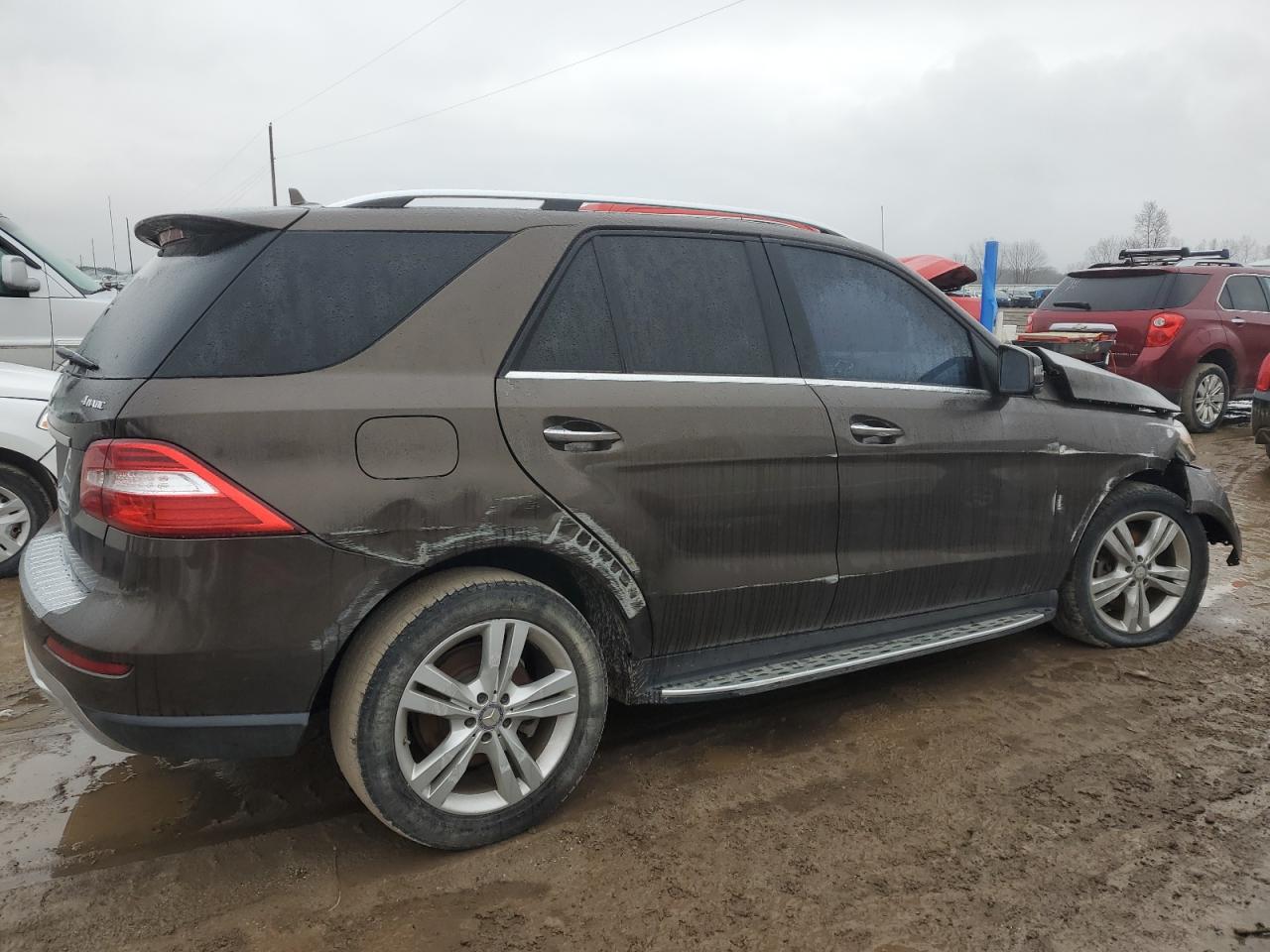 Obraz 3 z 2014 MERCEDES-BENZ ML 350 4MATIC 2014 z VIN 4JGDA5HB4EA356689