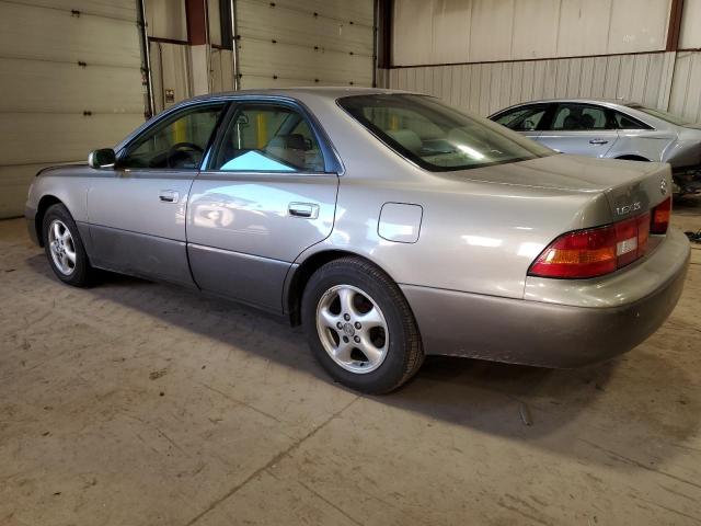 Obraz 2 z 1997 LEXUS ES 300 1997 z VIN JT8BF22G3V0032508