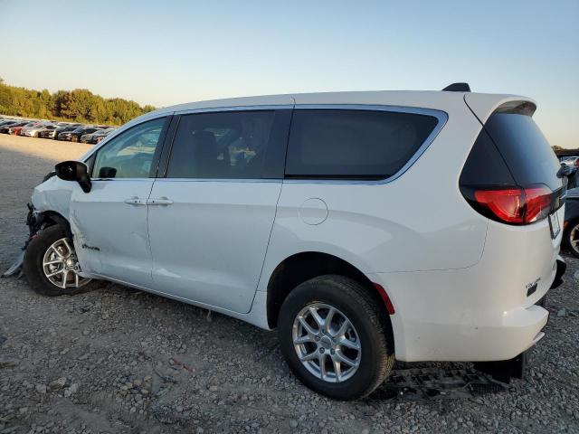 Image 2 of 2023 CHRYSLER VOYAGER LX 2023 with VIN 2C4RC1CG8PR550995