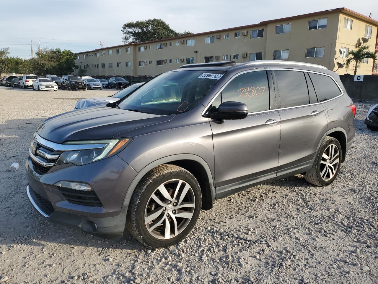 2017 HONDA PILOT TOURING 2017 image