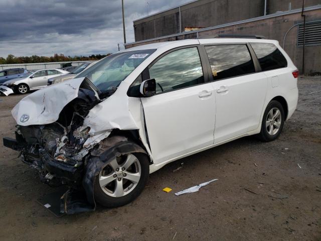 Obraz 2017 TOYOTA SIENNA LE 2017