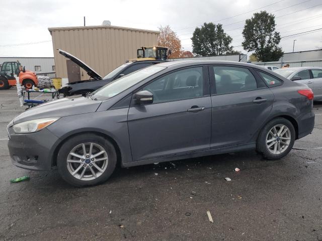 Obraz 1 z 2016 FORD FOCUS SE 2016 z VIN 1FADP3F21GL313743