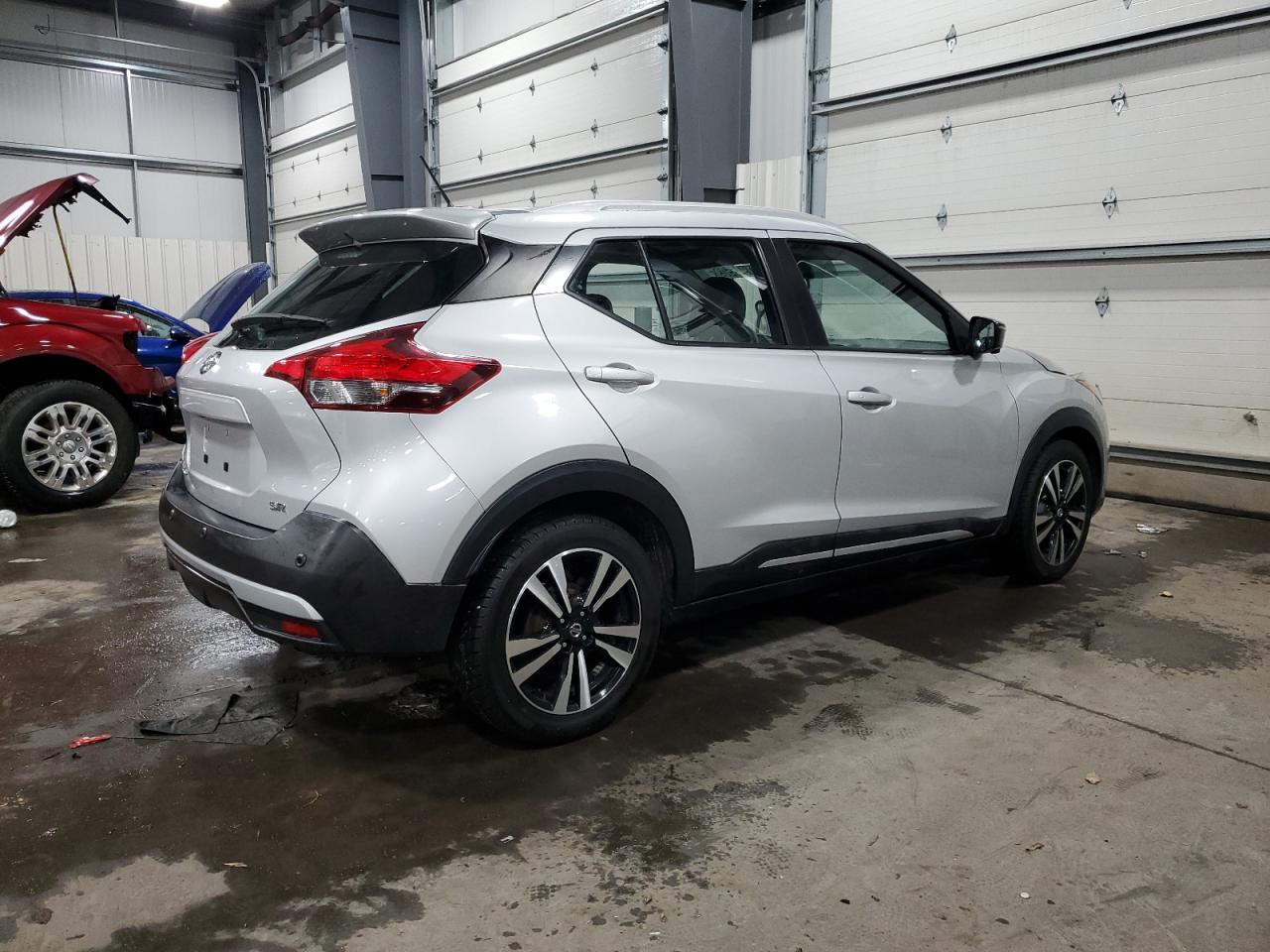 Изображение 3 2020 NISSAN KICKS SR 2020 с VIN 3N1CP5DV9LL507730